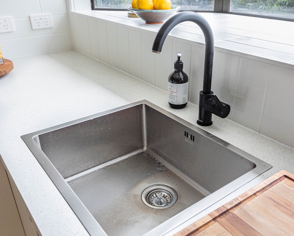 How To Remove Smell From Kitchen Sink